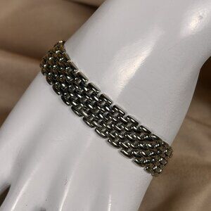 Vintage ART Signed Silver Tone Mesh Bangle Bracelet Fold-Over Clasp A17